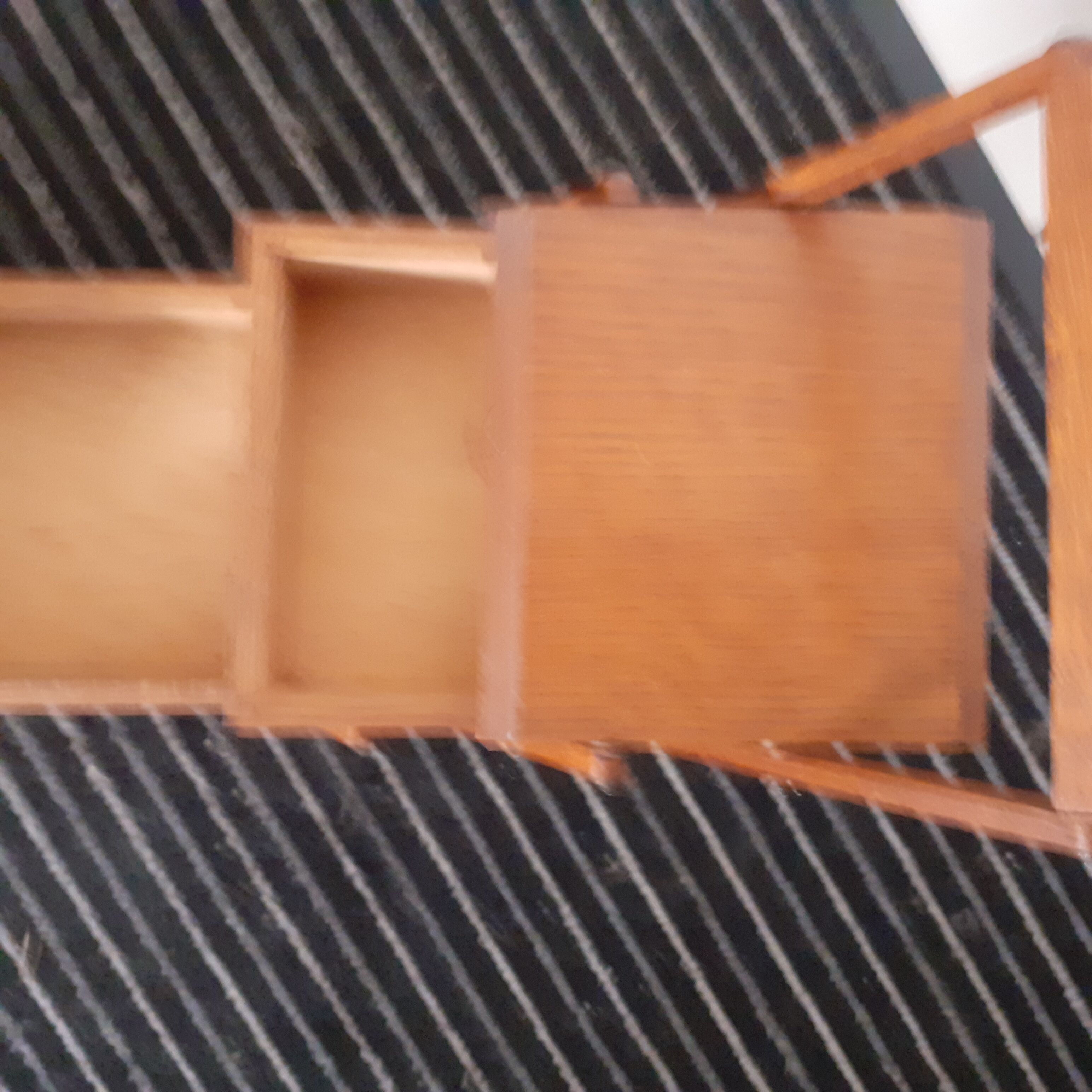 Wooden worker. 3 drawers.