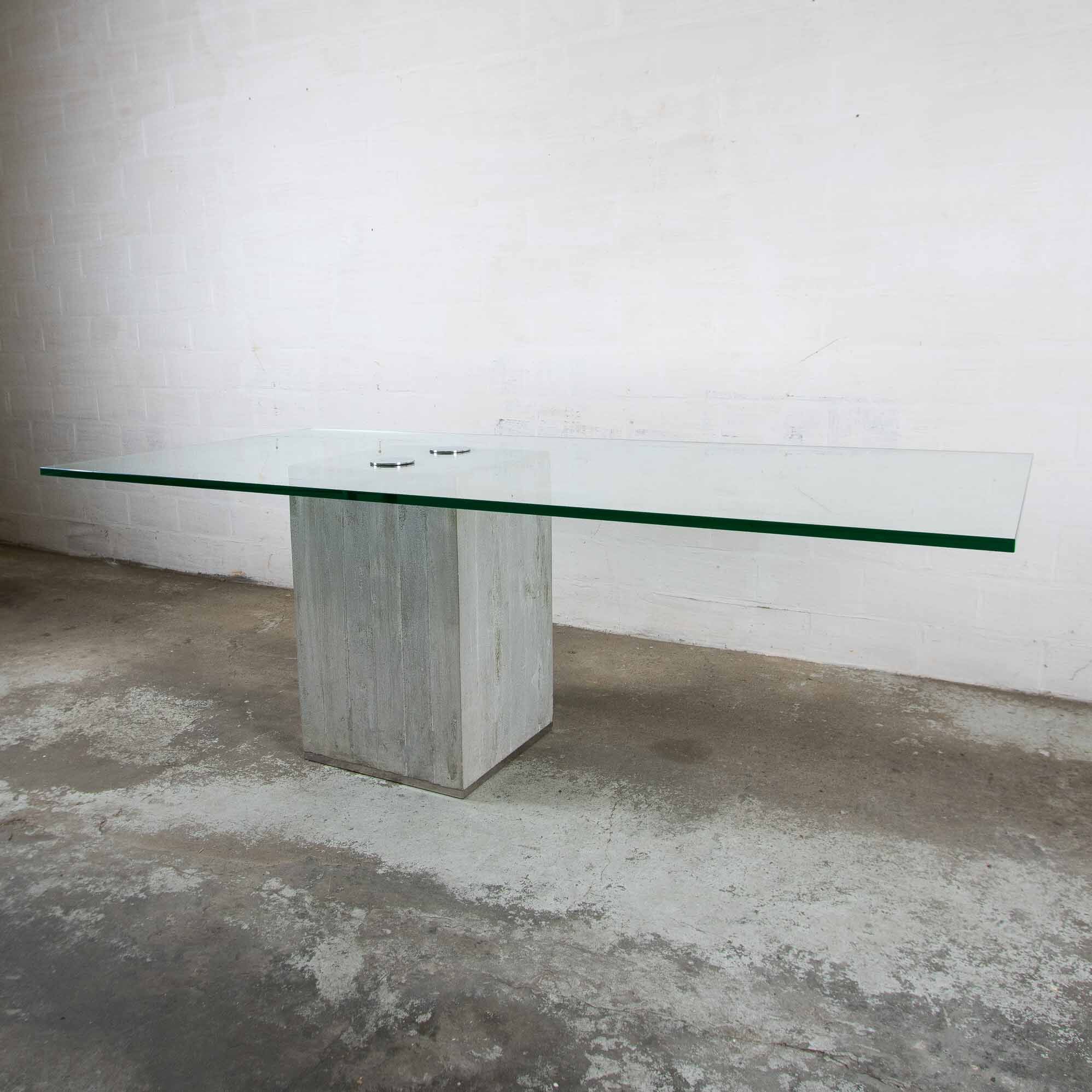 Sergio & Giorgio Saporiti dining table