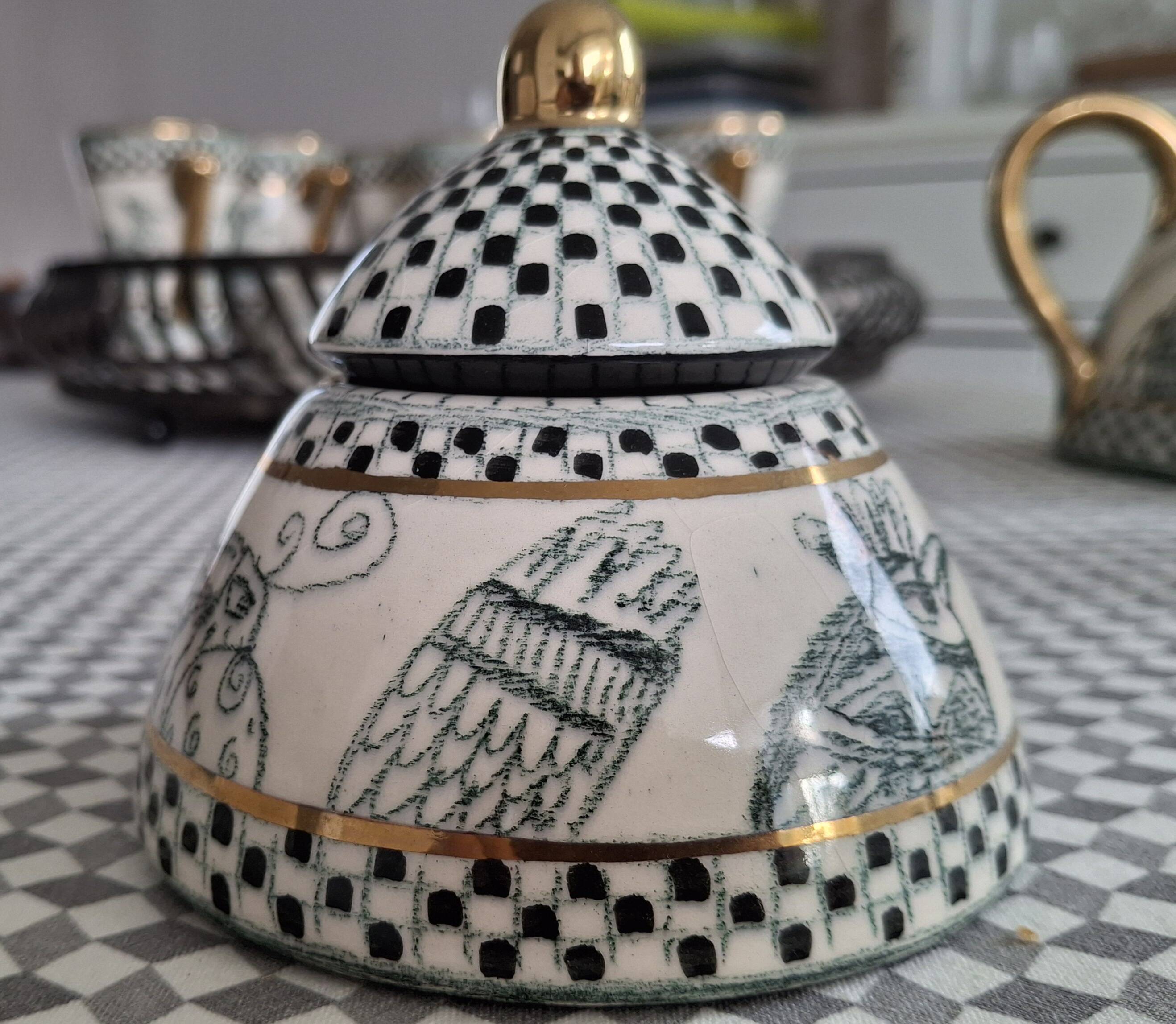 Art ceramic coffee/tea service by linda hojem (1999) - 10 pieces