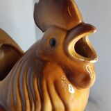 Rooster-shaped pitcher