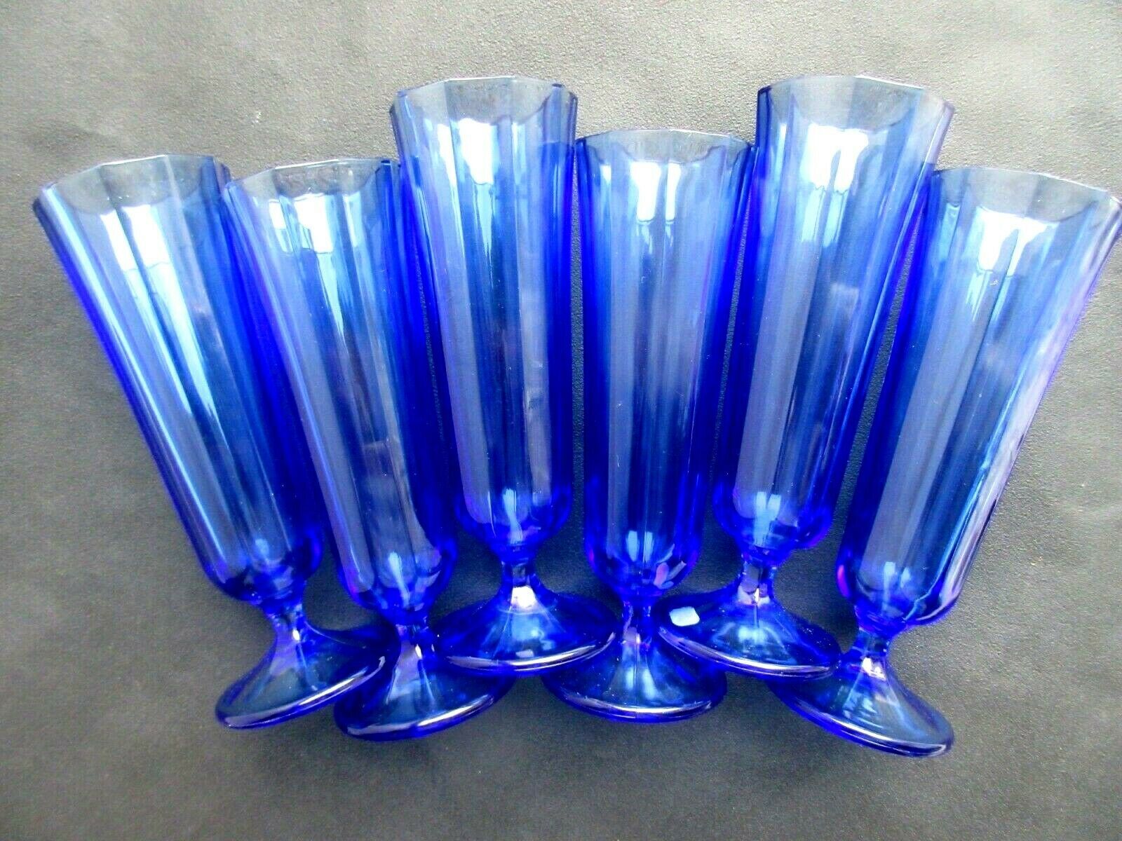 6 Art Deco champagne flutes blue glass cut from 10 flat ribs on peedouche