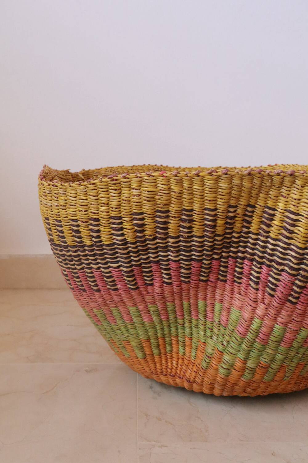 Panier Bolga Décoratif - Suspension artisanale colorée