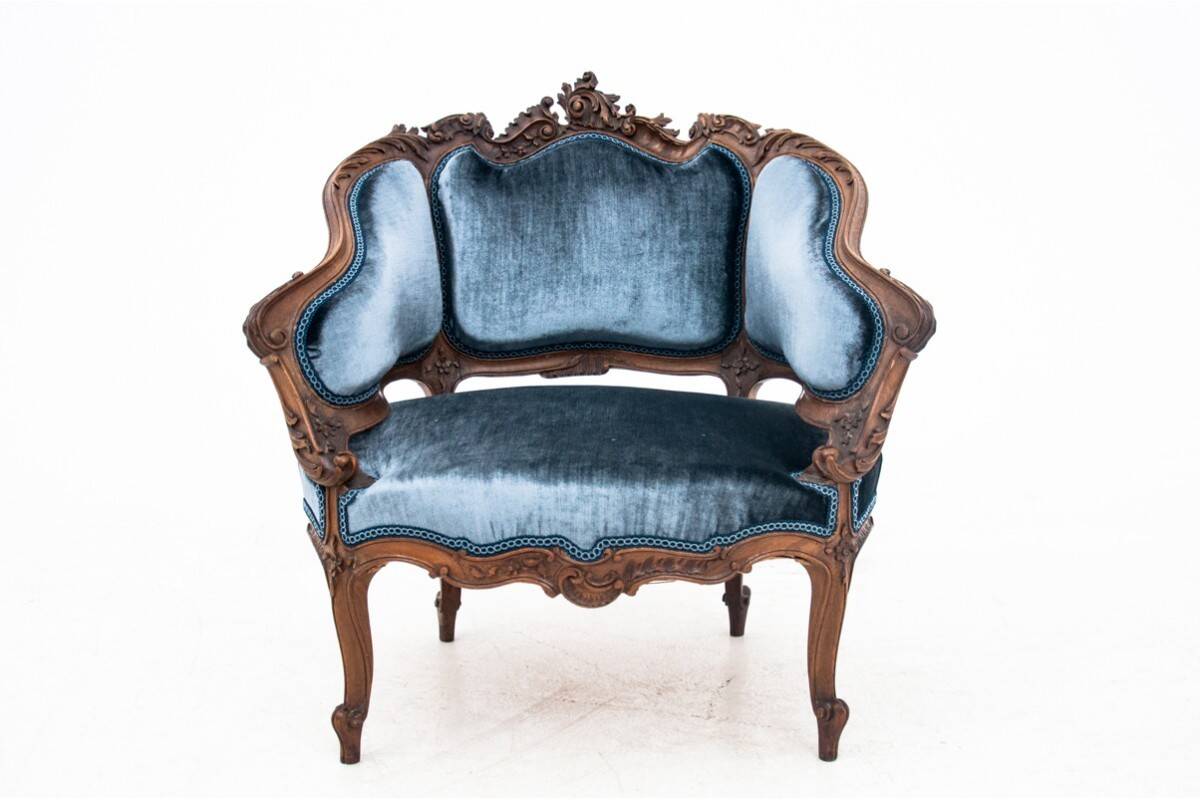 French antique armchairs from around 1890. After renovation.
