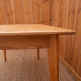 Table pieds compas