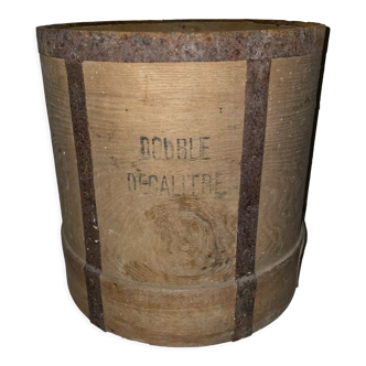 Vintage wood grain bucket "double decal"