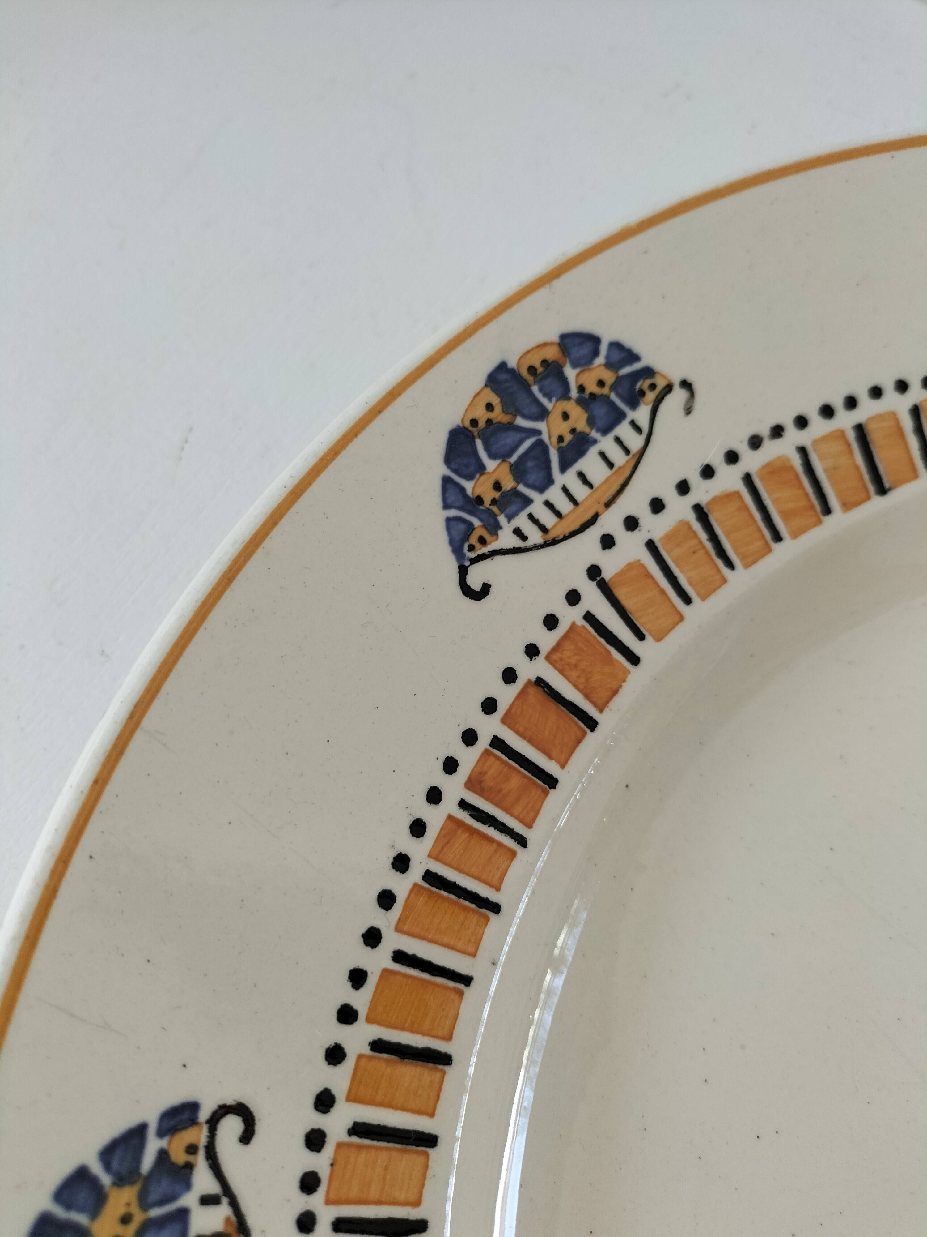 Round plate Longwy Art Deco