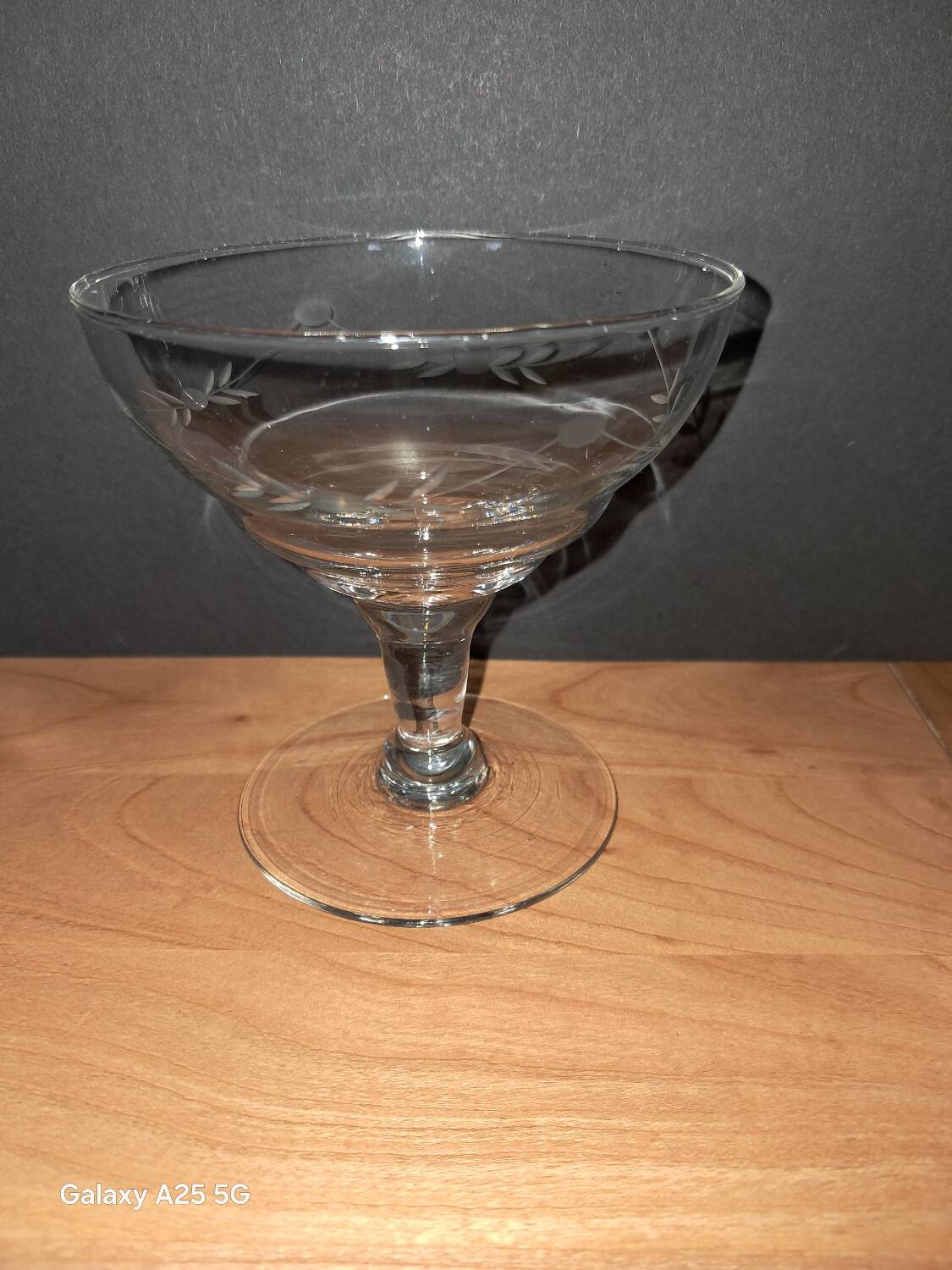 6 coupes à champagne gravées, années 30-40