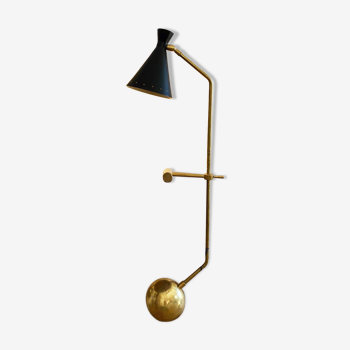 Large Italian counterweight lamp in brass design 50