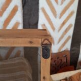 Sieve wall shelf