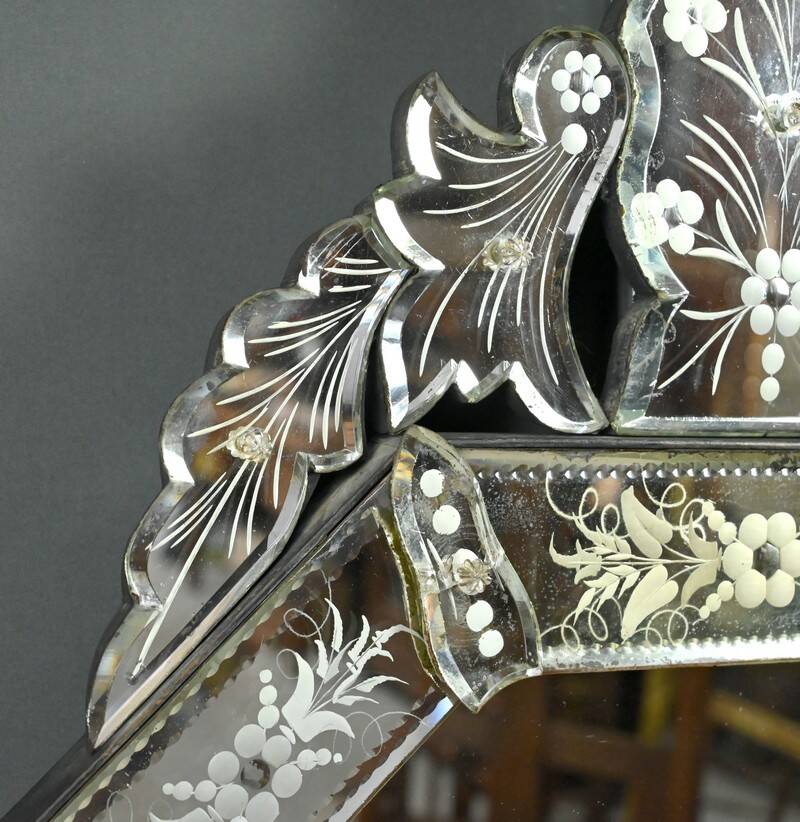 Octagonal Venetian mirror – 1950