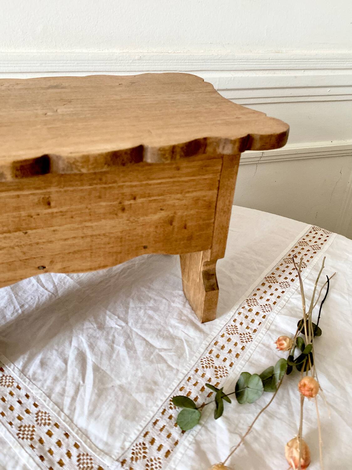 Small vintage wooden chest bench