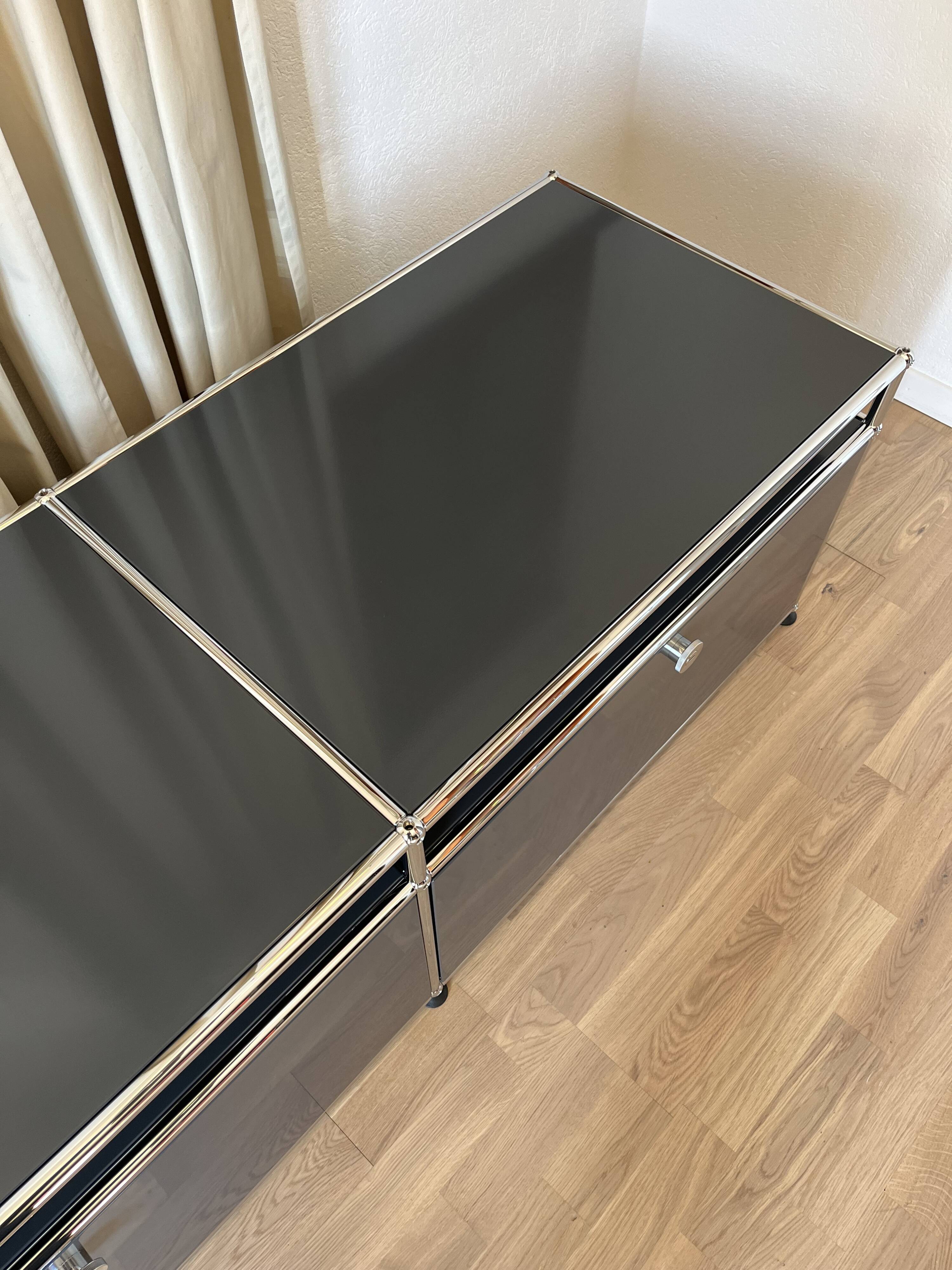 USM Haller TV cabinet in Anthracite Grey