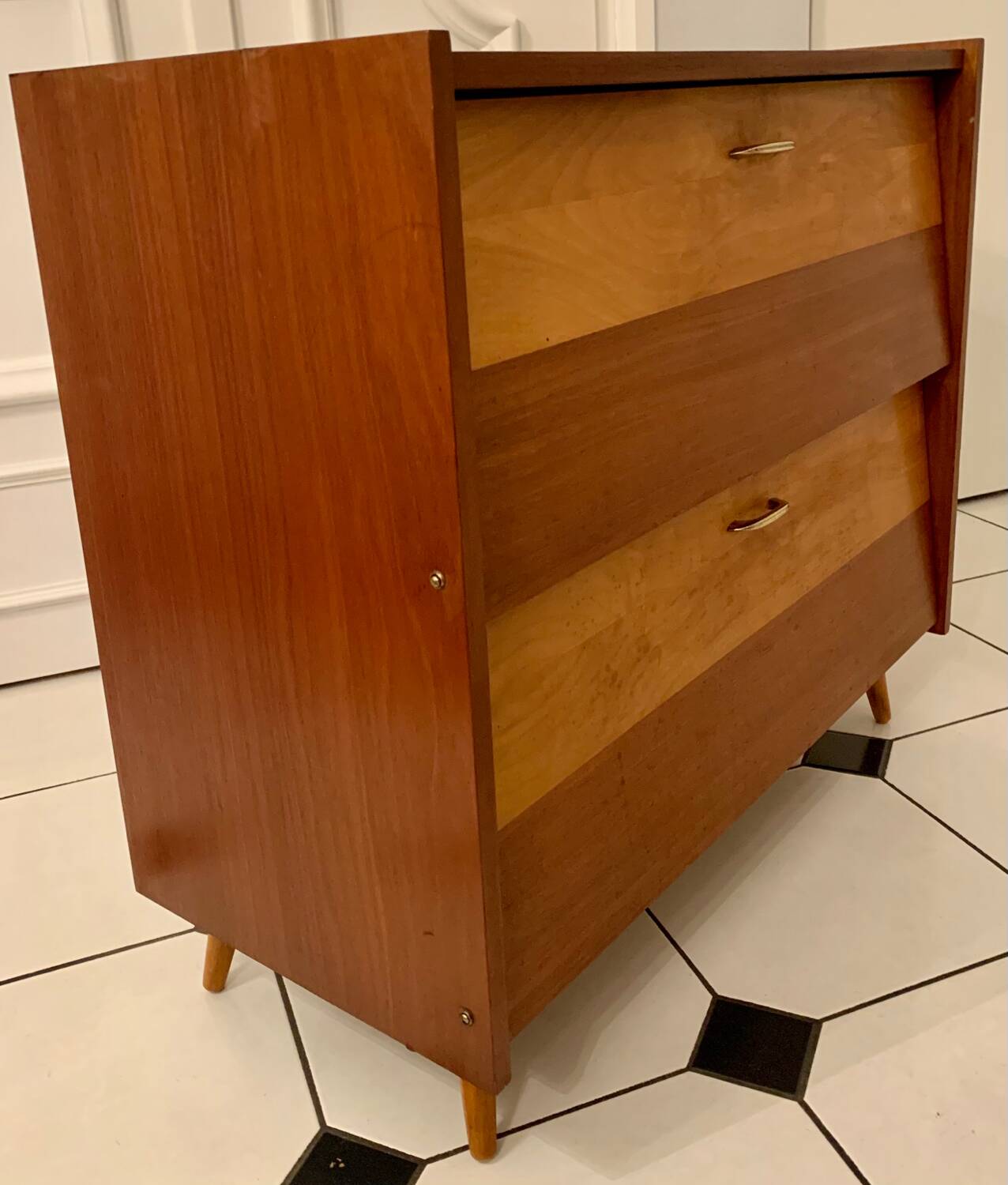 Meuble à chaussure vintage pieds compas