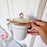 Lujoso Play para Café o Tee para respaldo en Porcelana Tharaud Limoges Modelo Austerlich