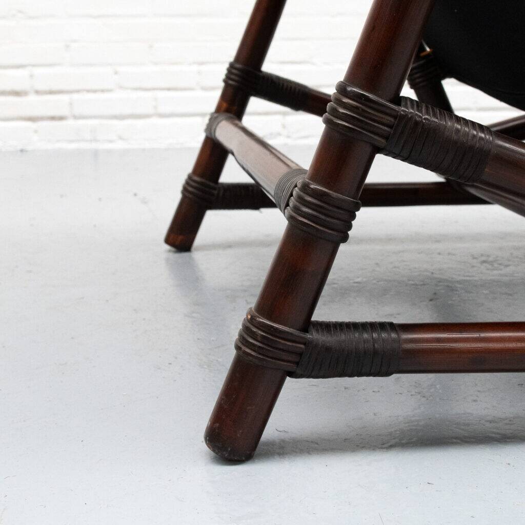 Fauteuil et pouf en bambou des années 1960