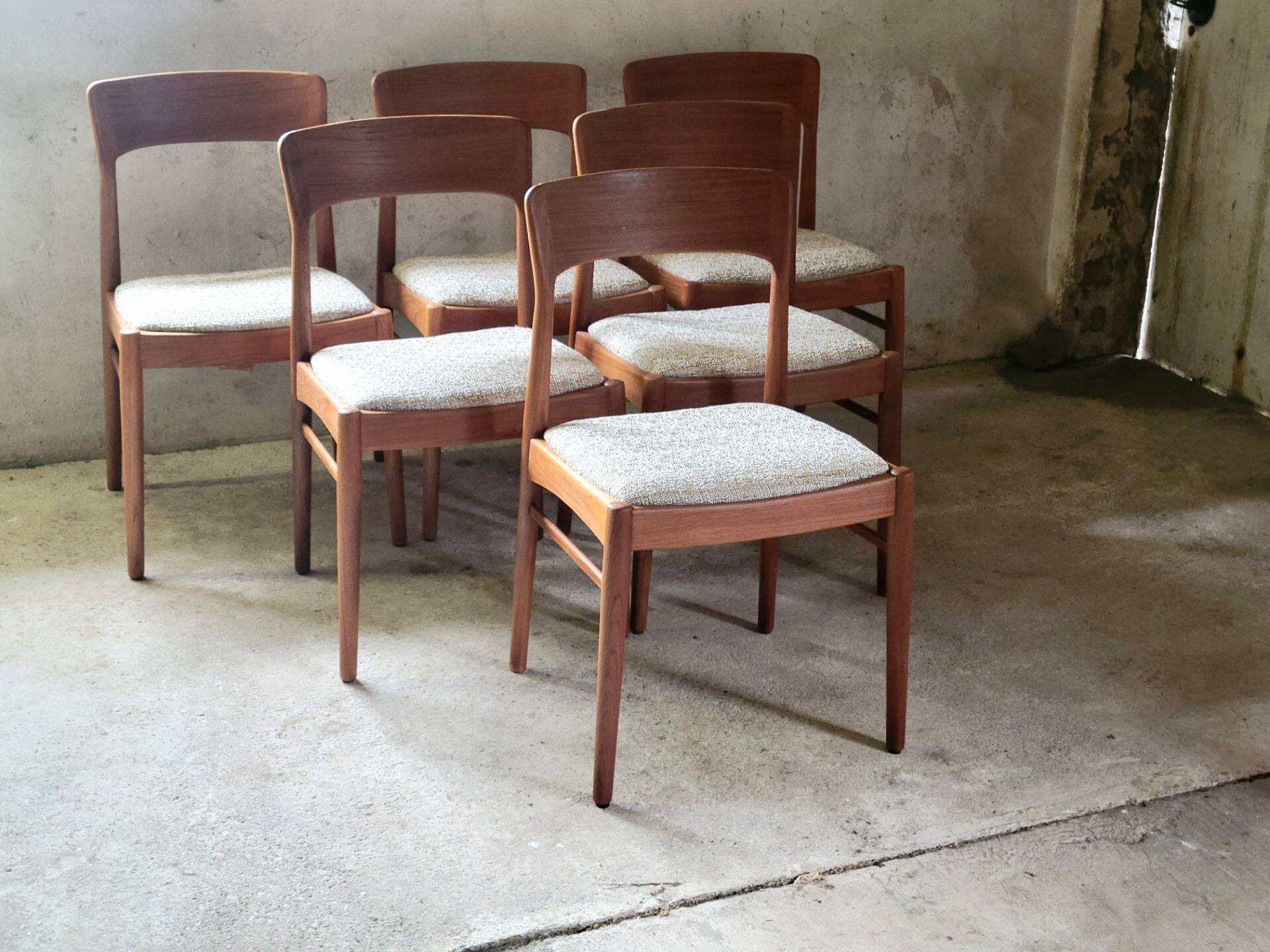 Set of 6 Henning Kjærnulf chairs for KS Møbler in teak, Denmark 1960