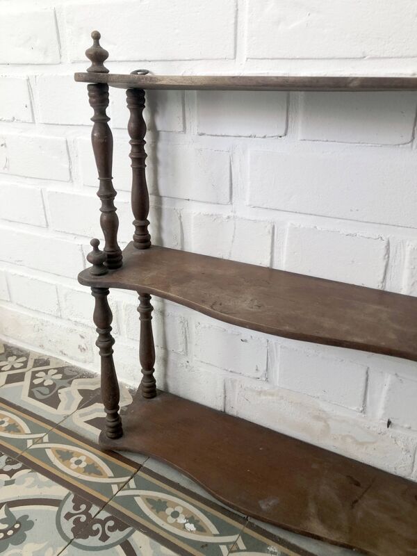 Étagère murale style Napoléon III en bois tourné du 19ème