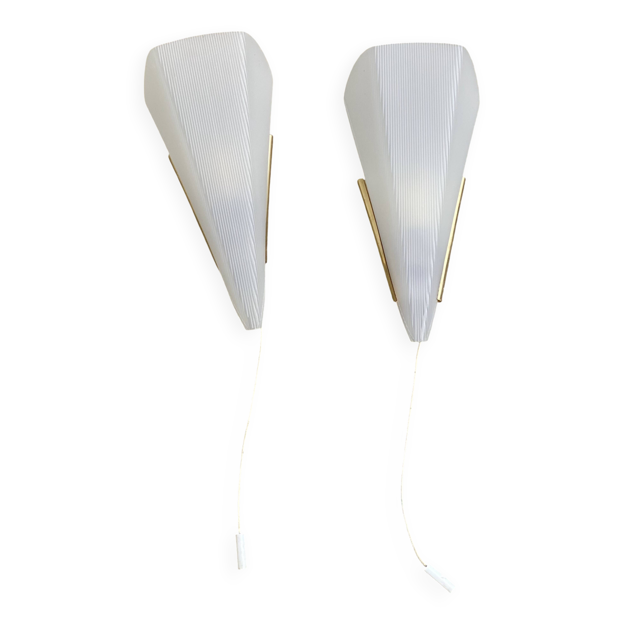 Pair of vintage modernist design wall lights from the 1970s