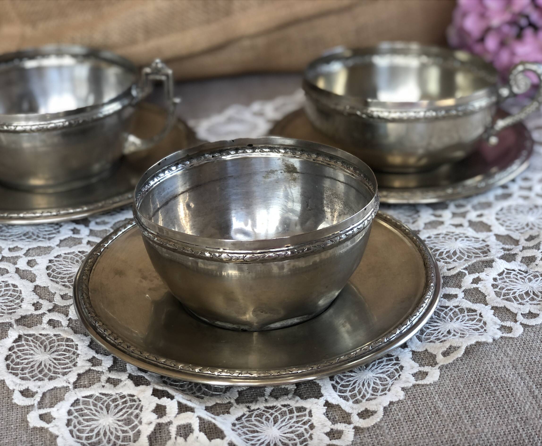 Set of 3 old "silverware" cups