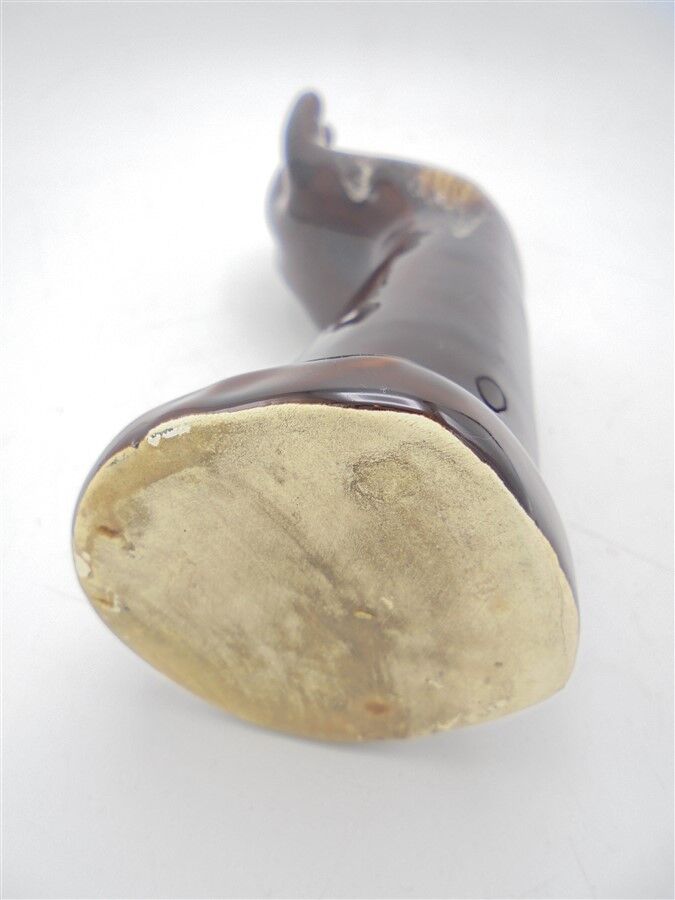 Hand-shaped soliflore baguier