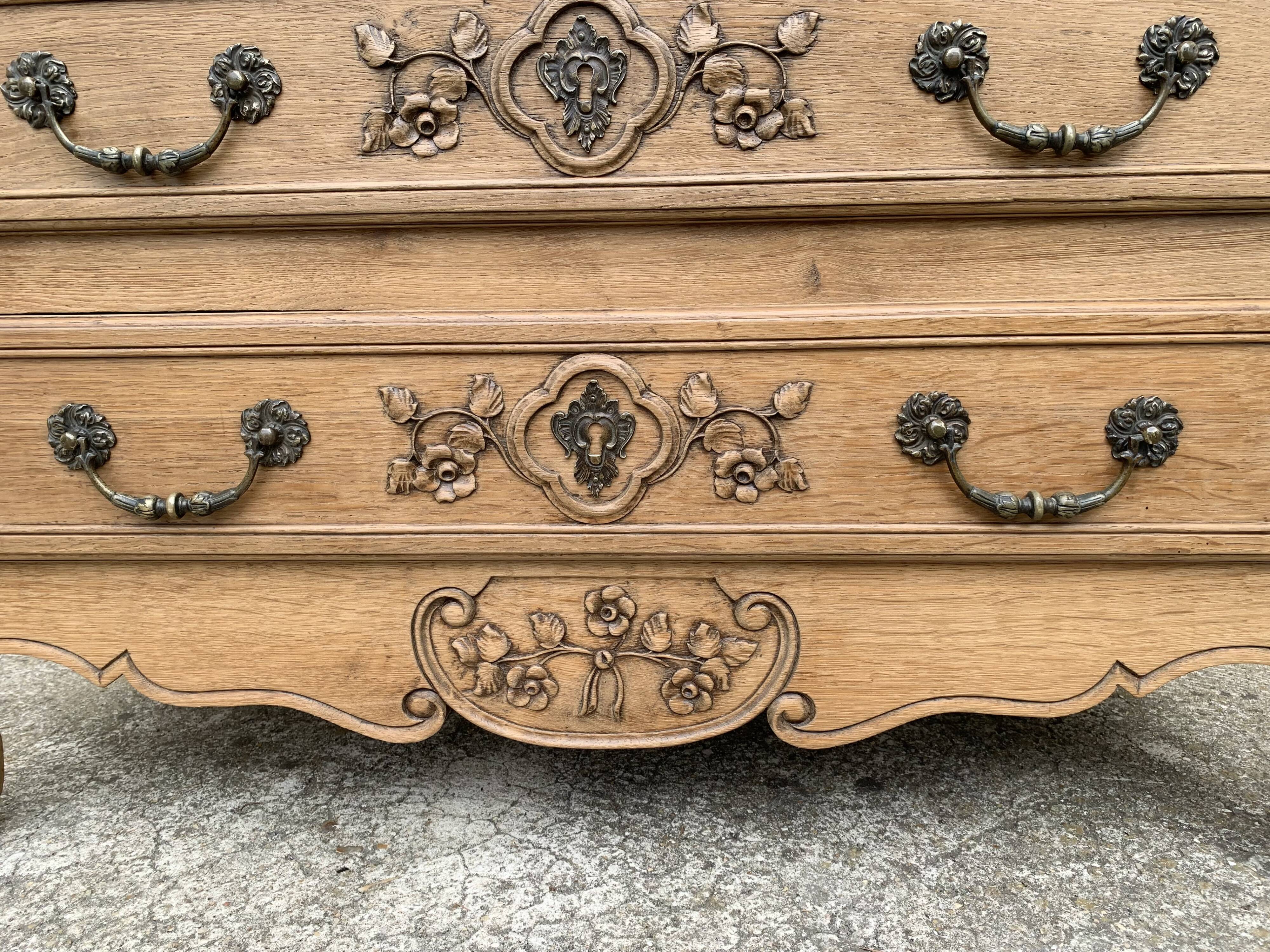 Louis XV style chest of drawers in solid raw oak, 1920