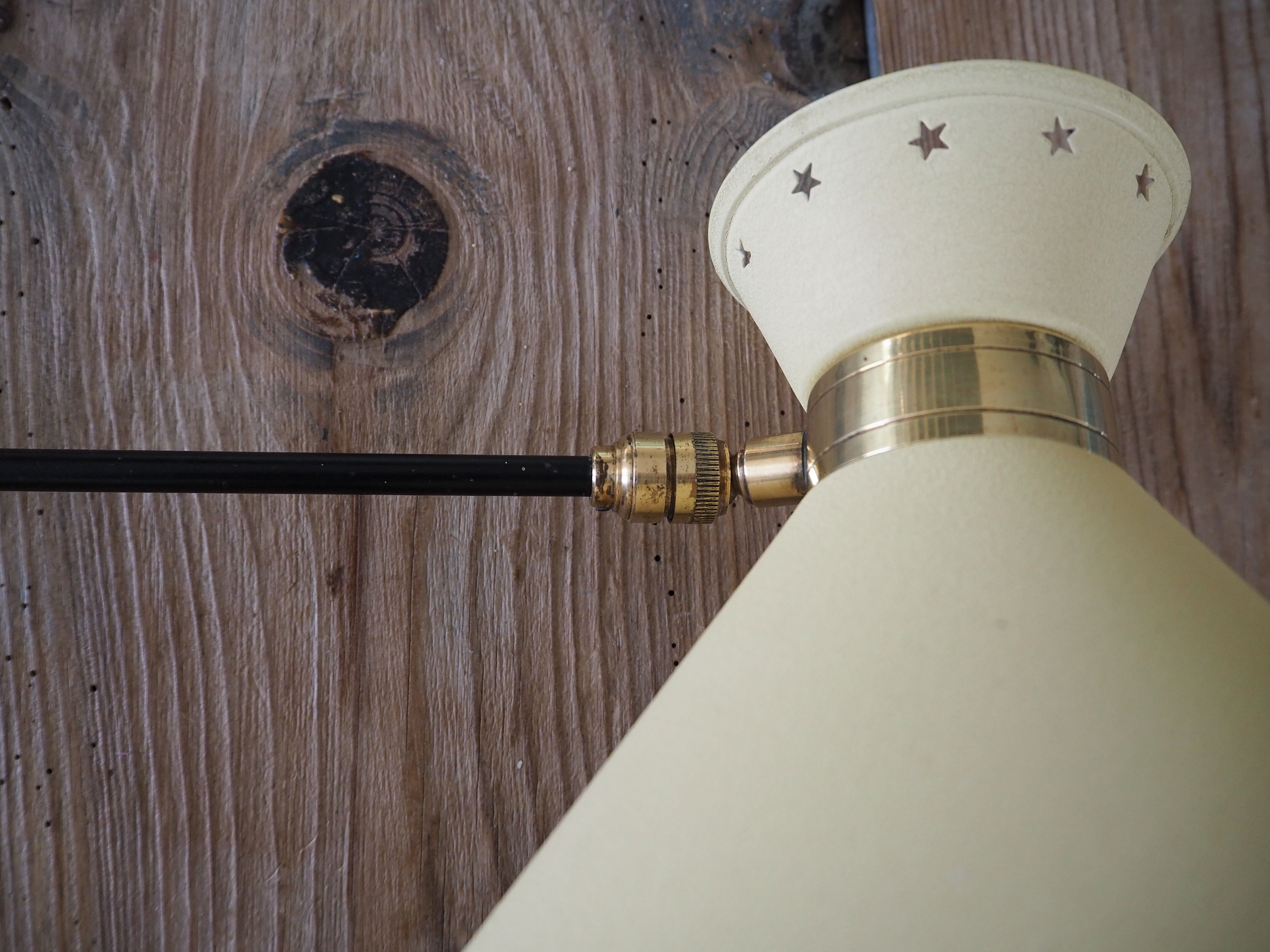 Diabolo articulated wall lamp by designer René Mathieu
