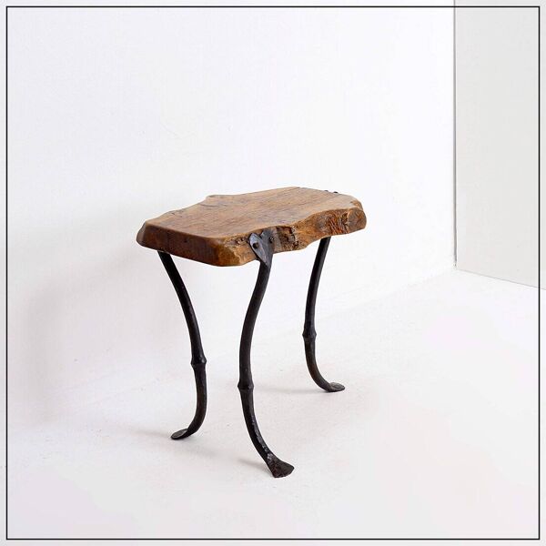 Table d'appoint tripode en bois et fer forgé, 1960