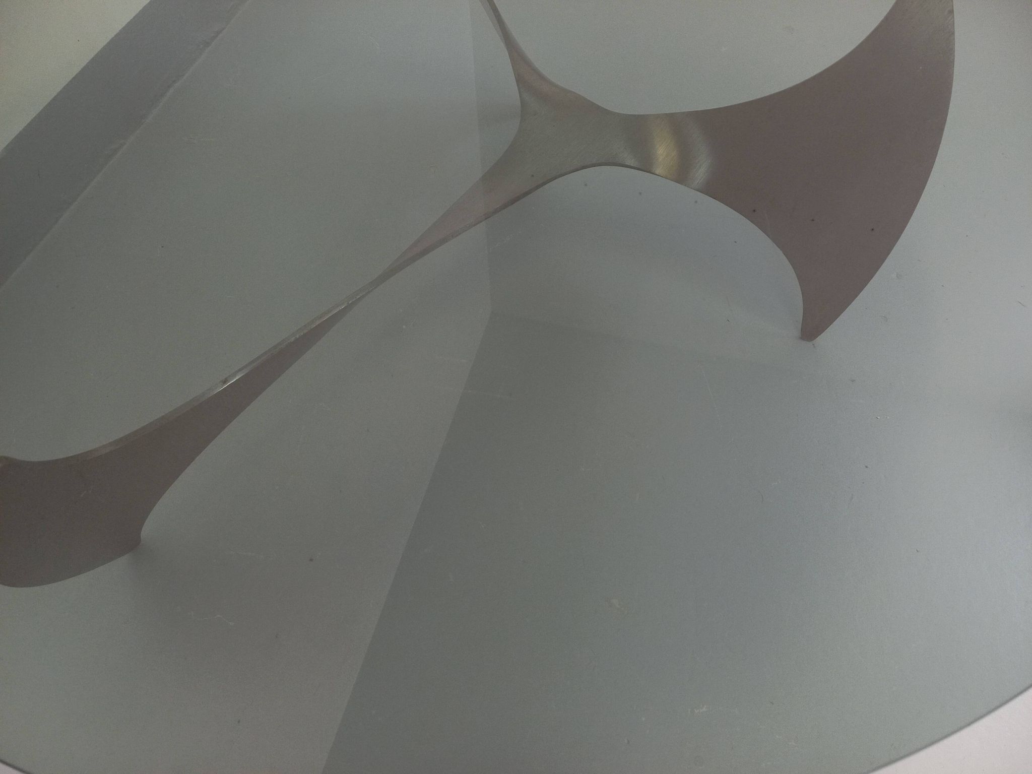 Table basse hélice vintage Propeller de Knut Hesterberg en acier et verre