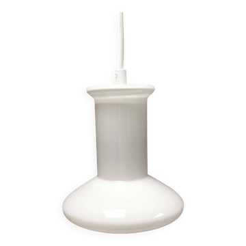 Lampe en verre opale à double couche, produite à Holmegaard Glassworks pour Lyskaer Lighting, Danemark, années 70