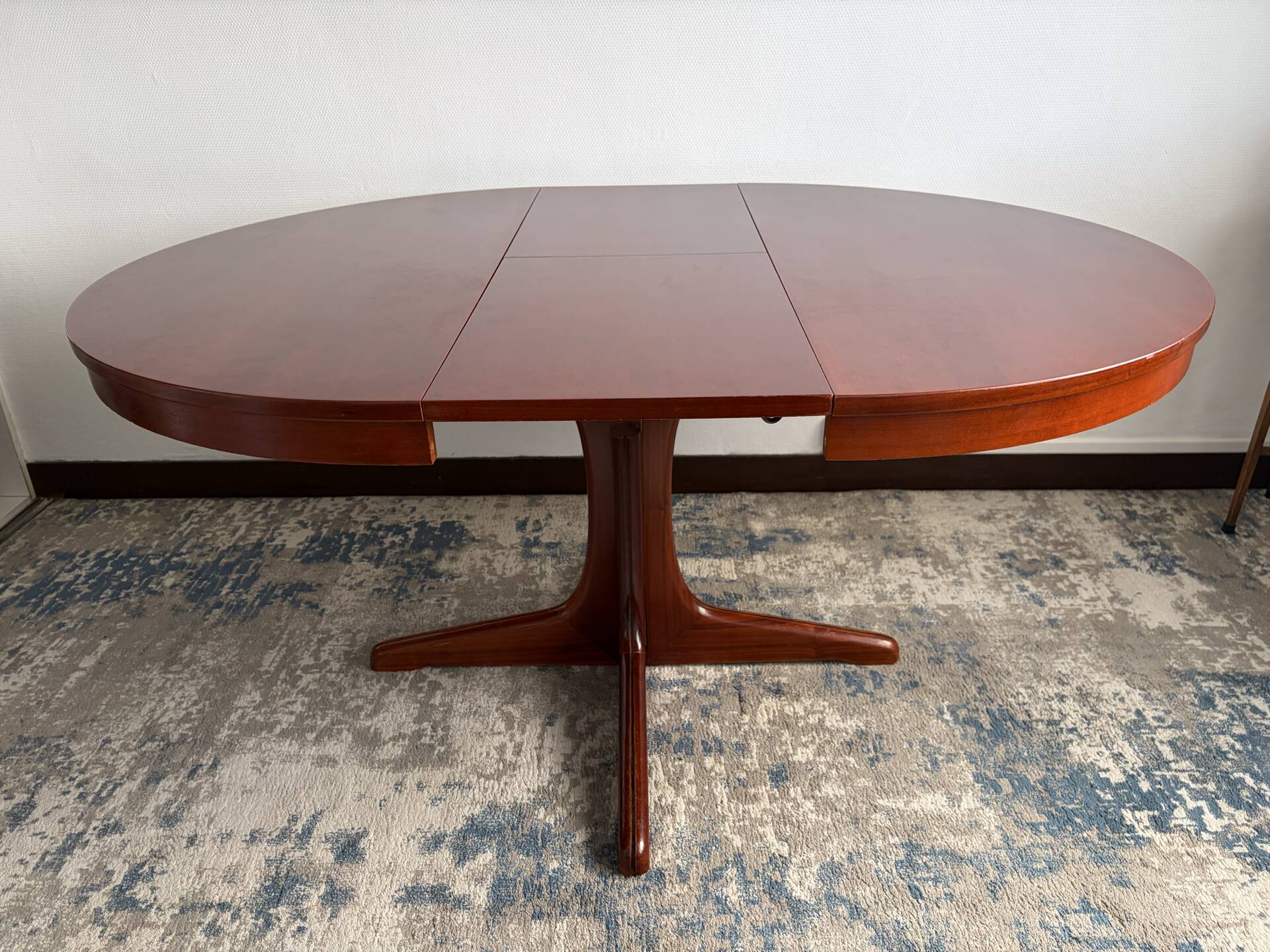 Extensible Baumann table
