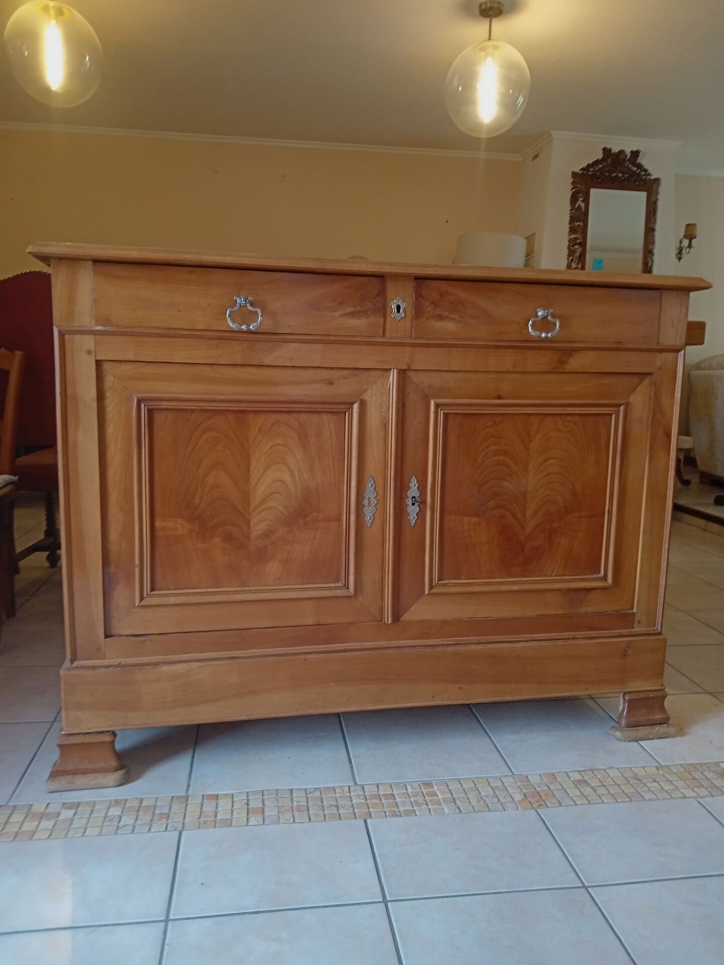 Buffet 1900