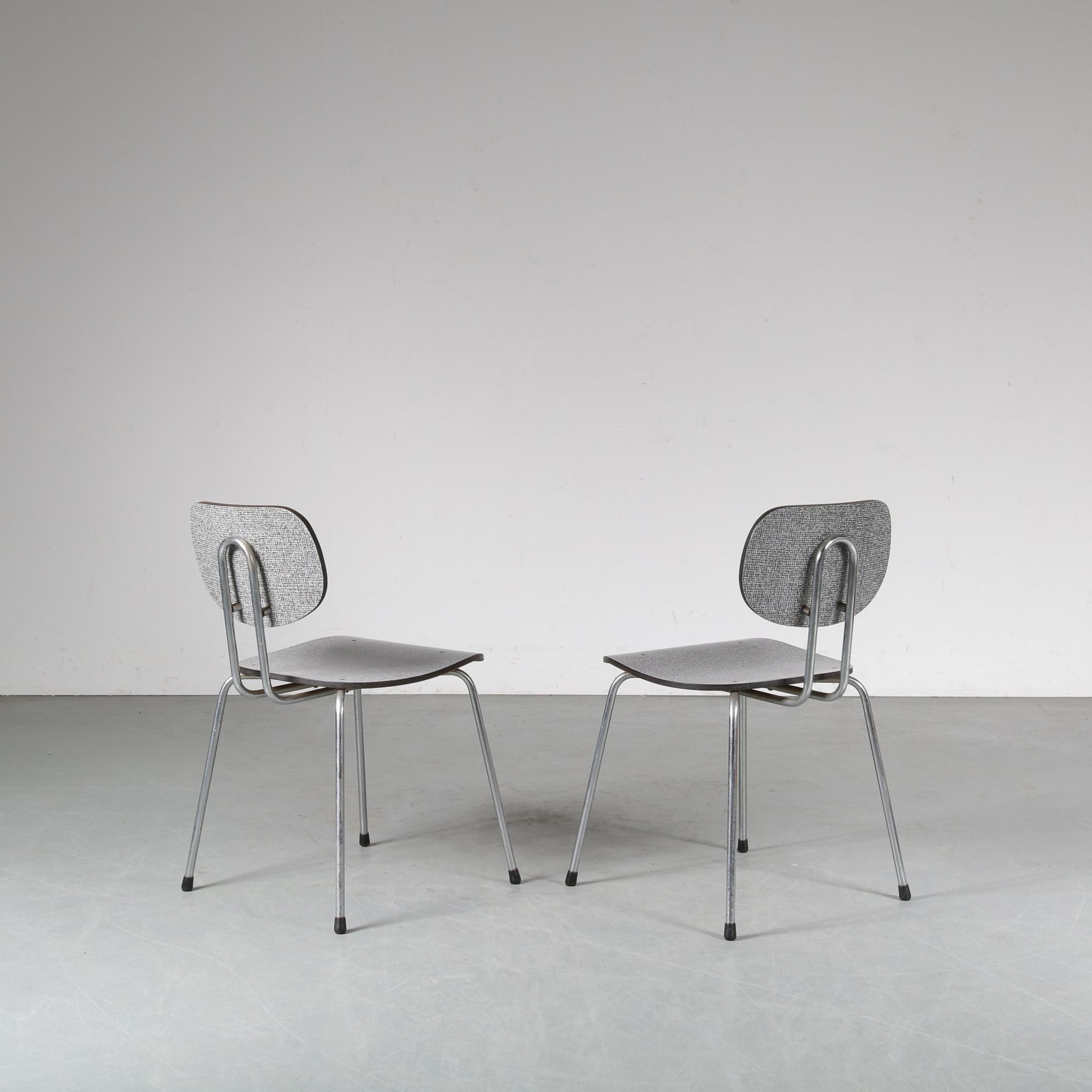 Pair of “CT2” dining chairs by Willy van der Meeren for Tubax, Belgium 1950