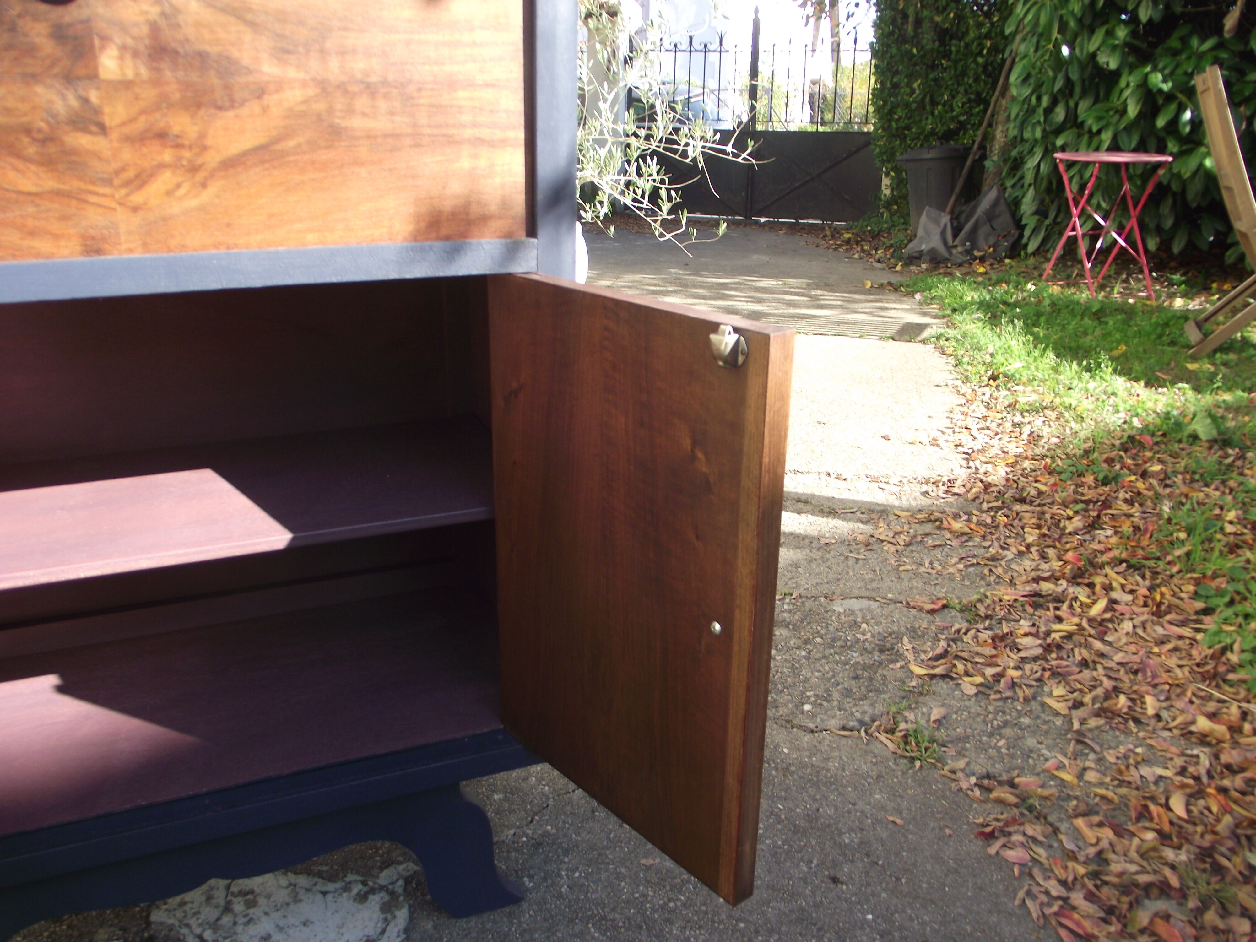 Extra furniture art deco walnut
