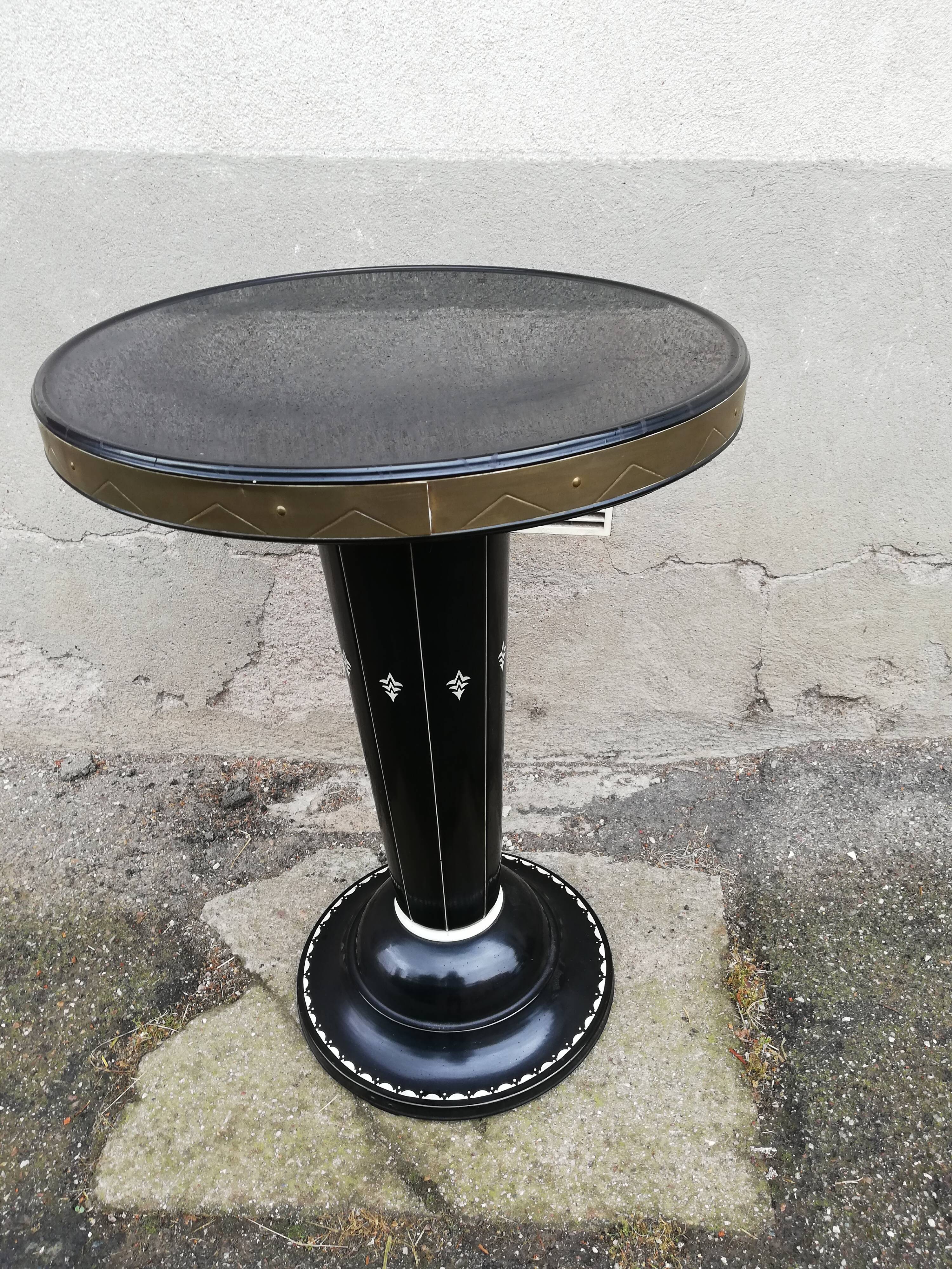 Metal pedestal table joseph hoffman
