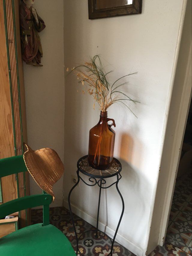 Amber bottle with handles