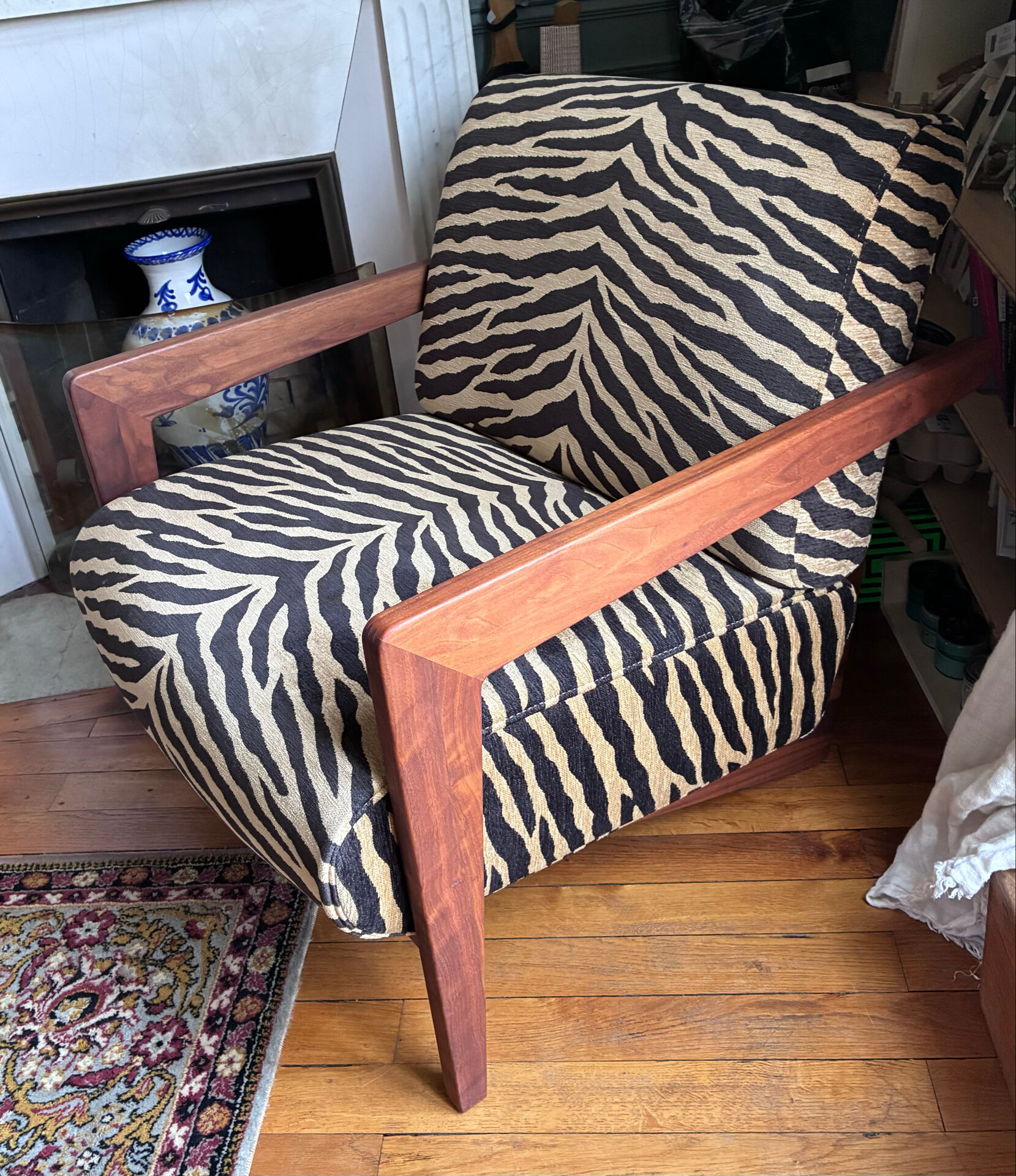 Fauteuil Izag AMPM tissus Jacquard