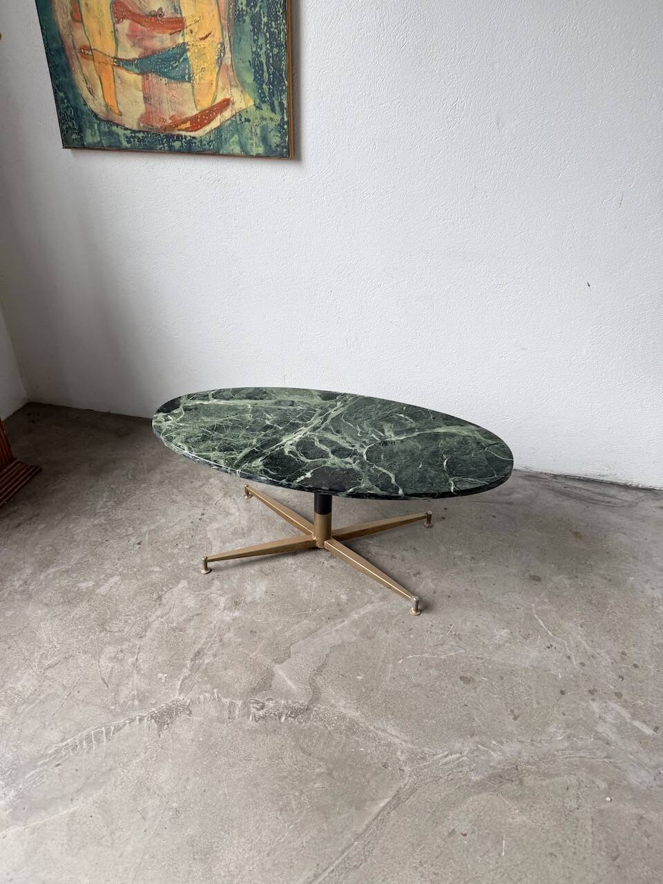 Table basse en marbre vert et laiton par Michel Kin pour Arflex