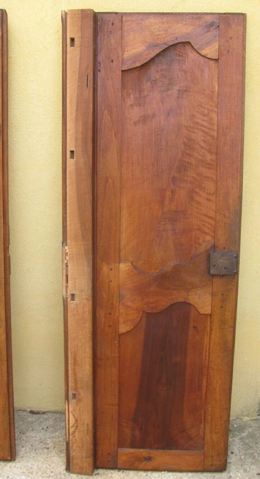 Pair of Provencal closet doors - old - XIXth