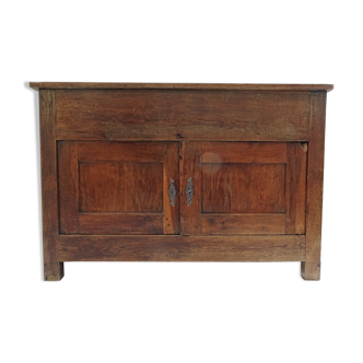 Lidded buffet