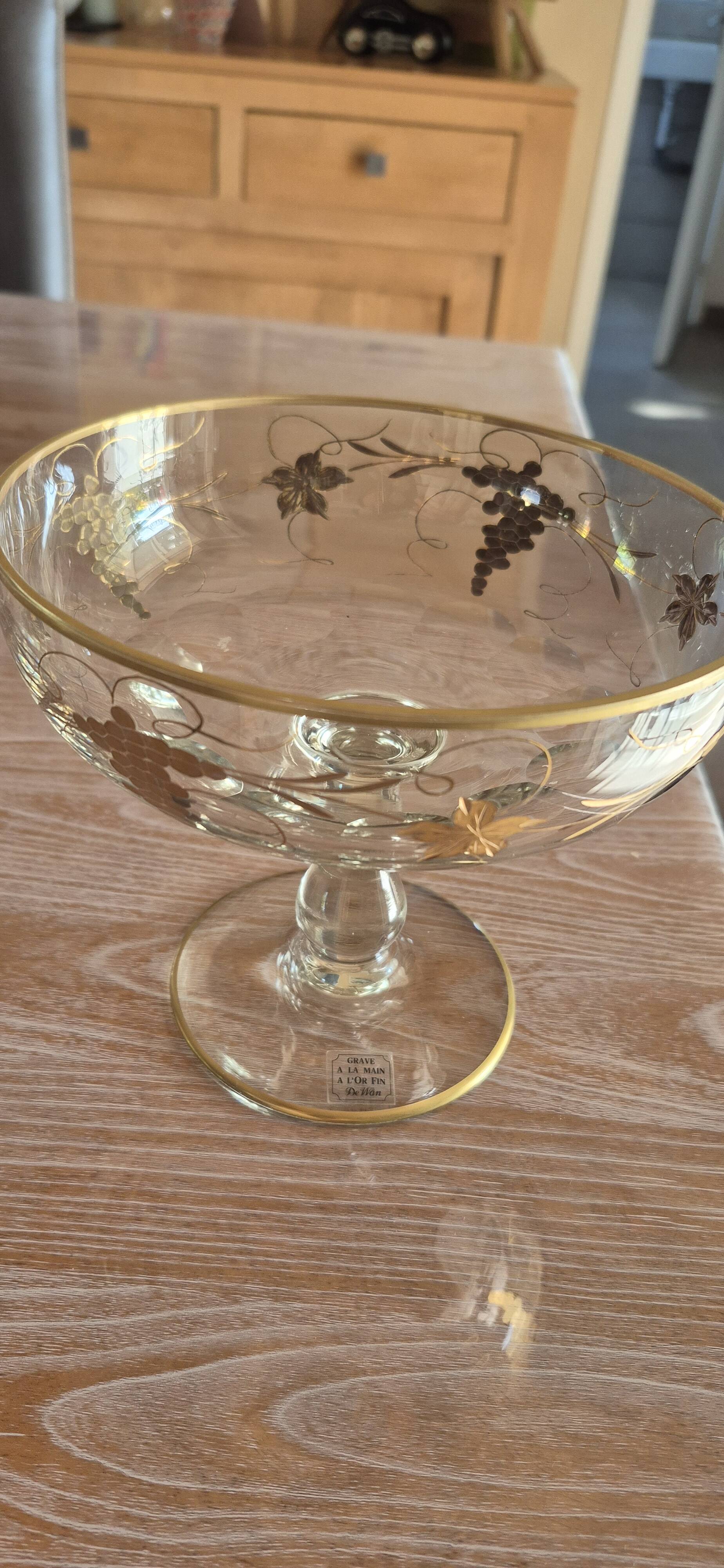 Coupe a fruit dorée a l'or fin