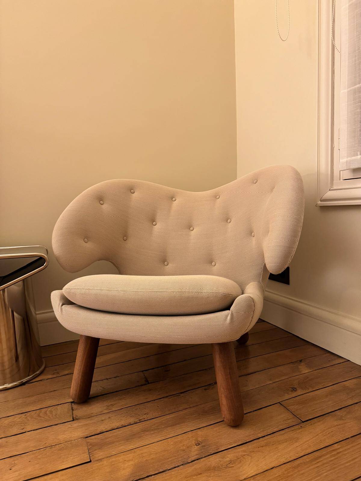 Pelican Chair - Finn Juhl