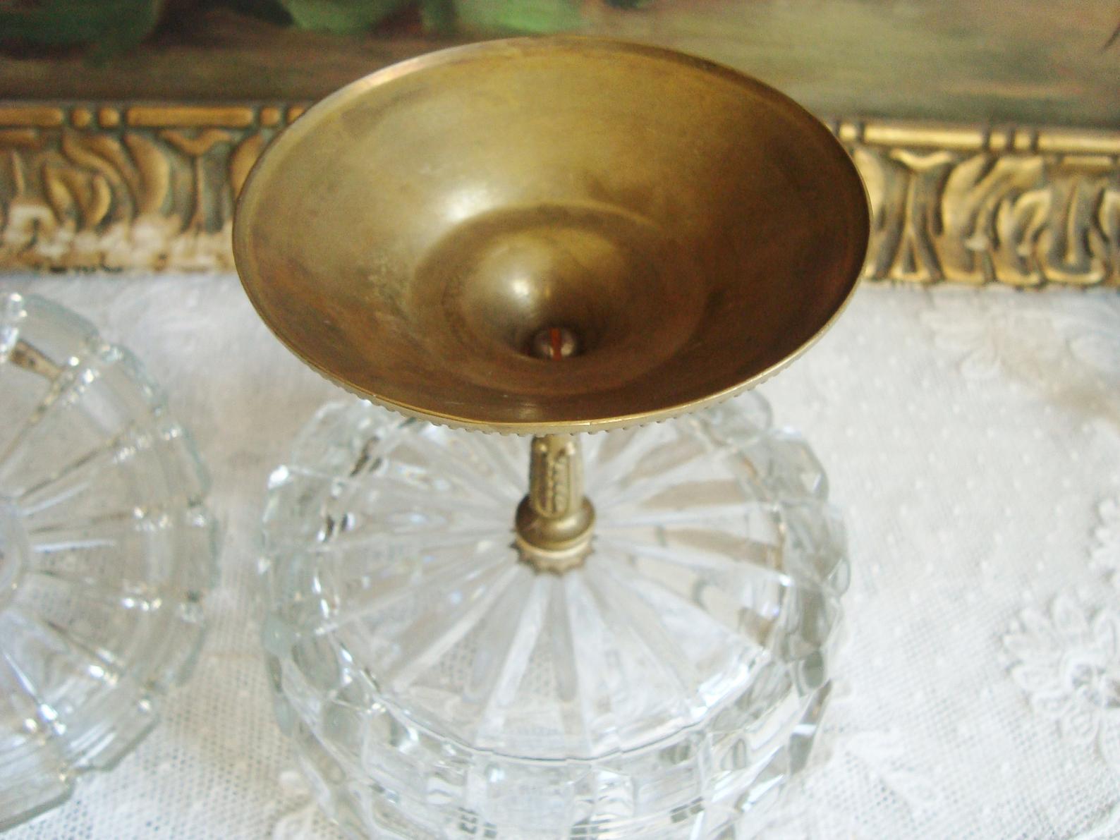 Glass and brass candy on foot