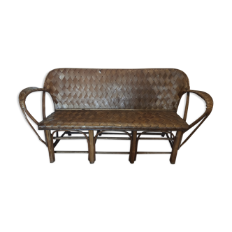 Chestnut striped bench