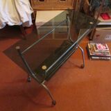 Table des années 1970 en verre et laiton