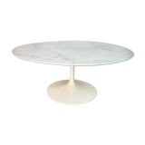 Coffee table by Eero Saarinen for Knoll