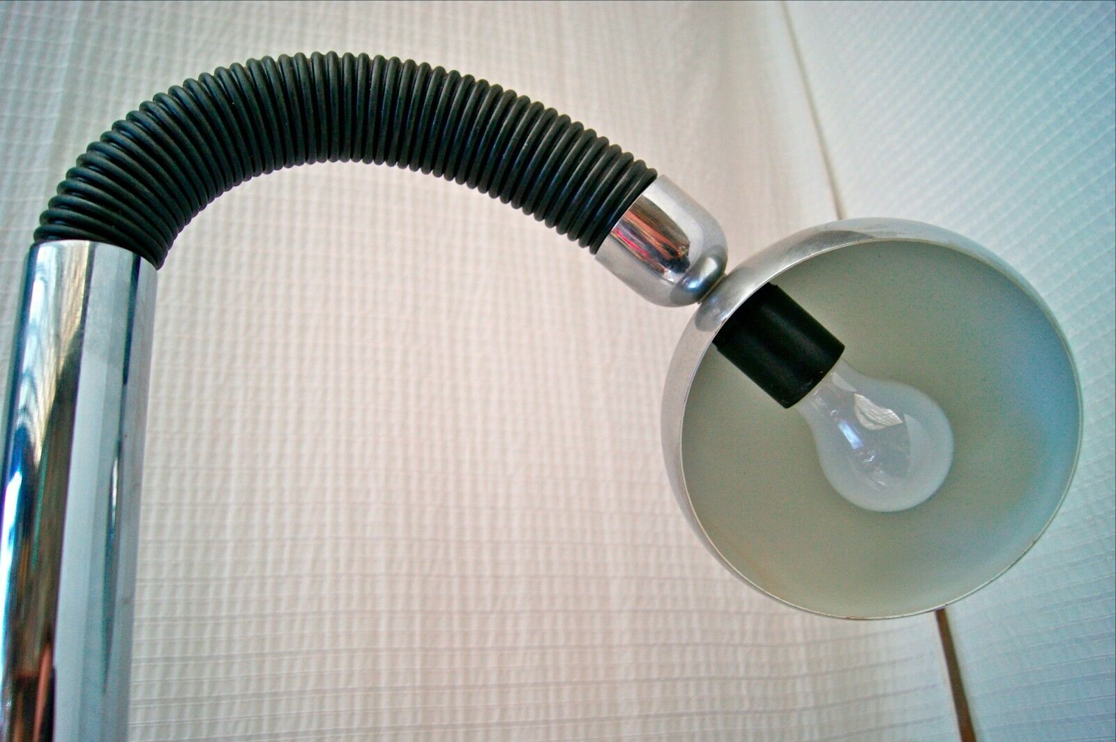 Space age 70's lamp