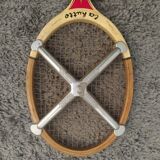 Raquette de tennis vintage
