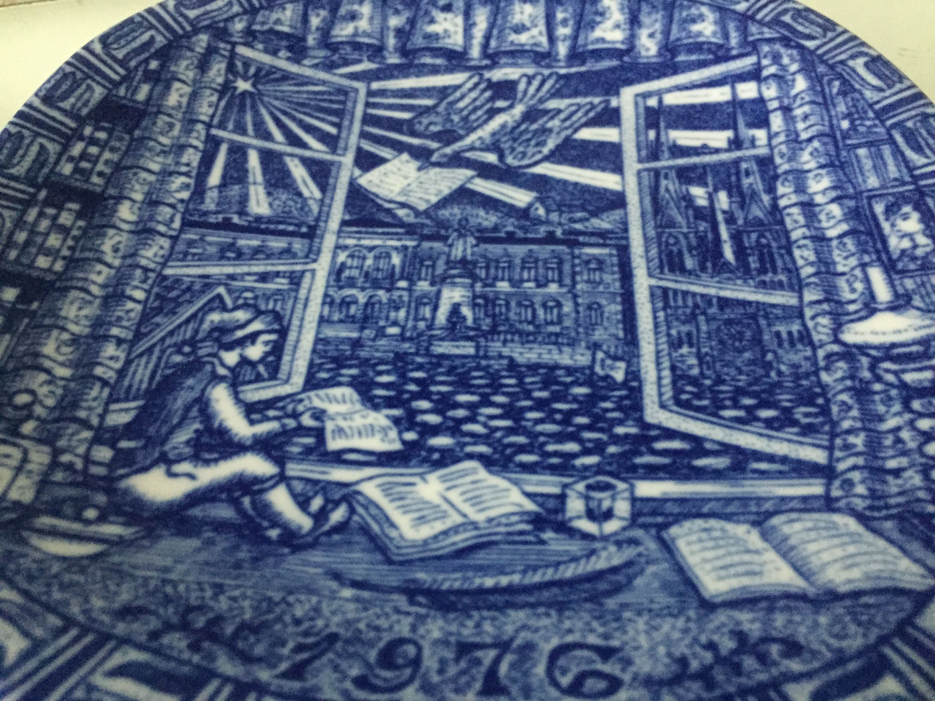 Decorative plate Gunnar Nylund for Rorstrand design 1976