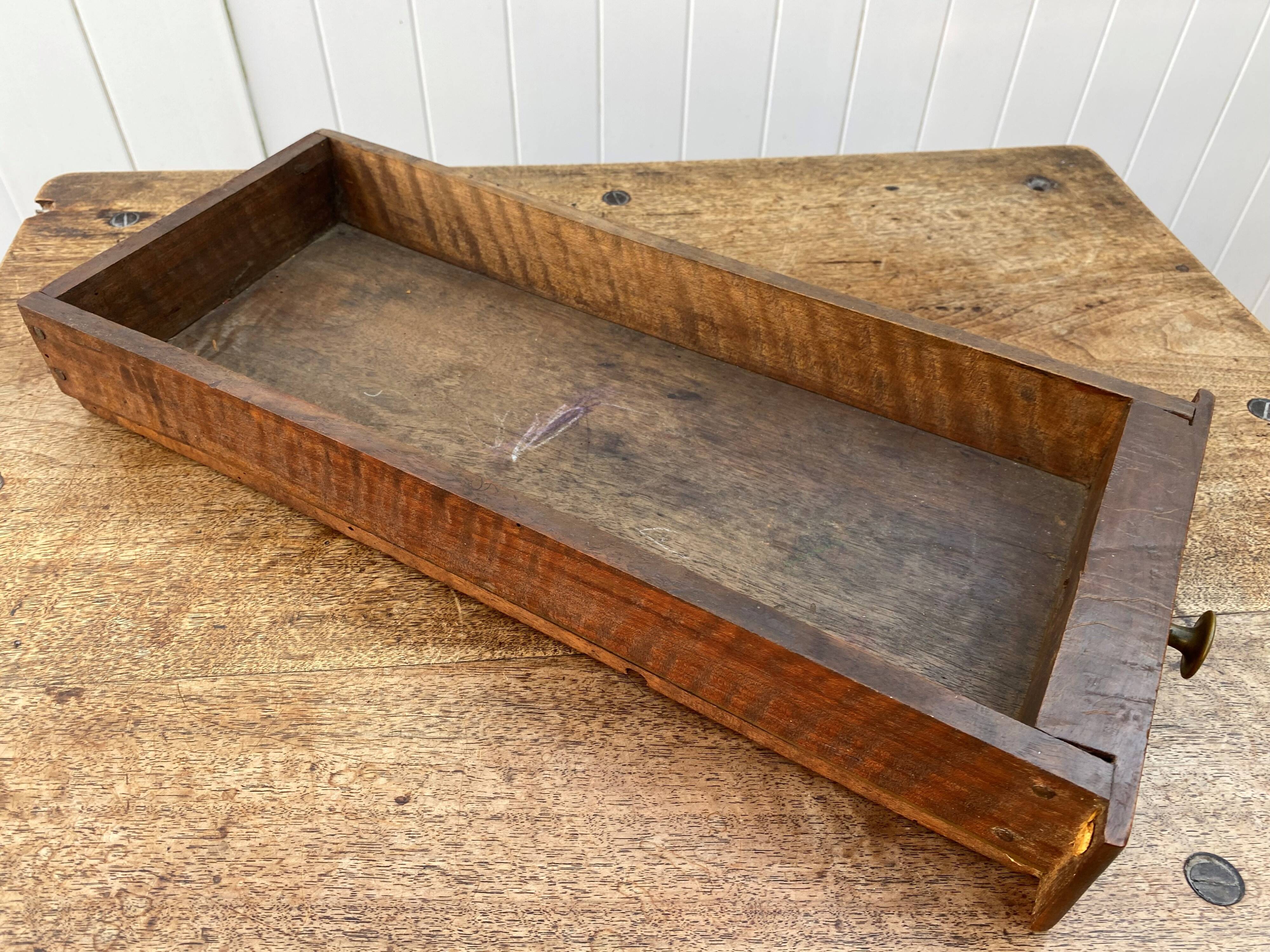 Oak desk with 1 drawer, 65x52cm