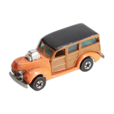 Voiture miniature ancienne